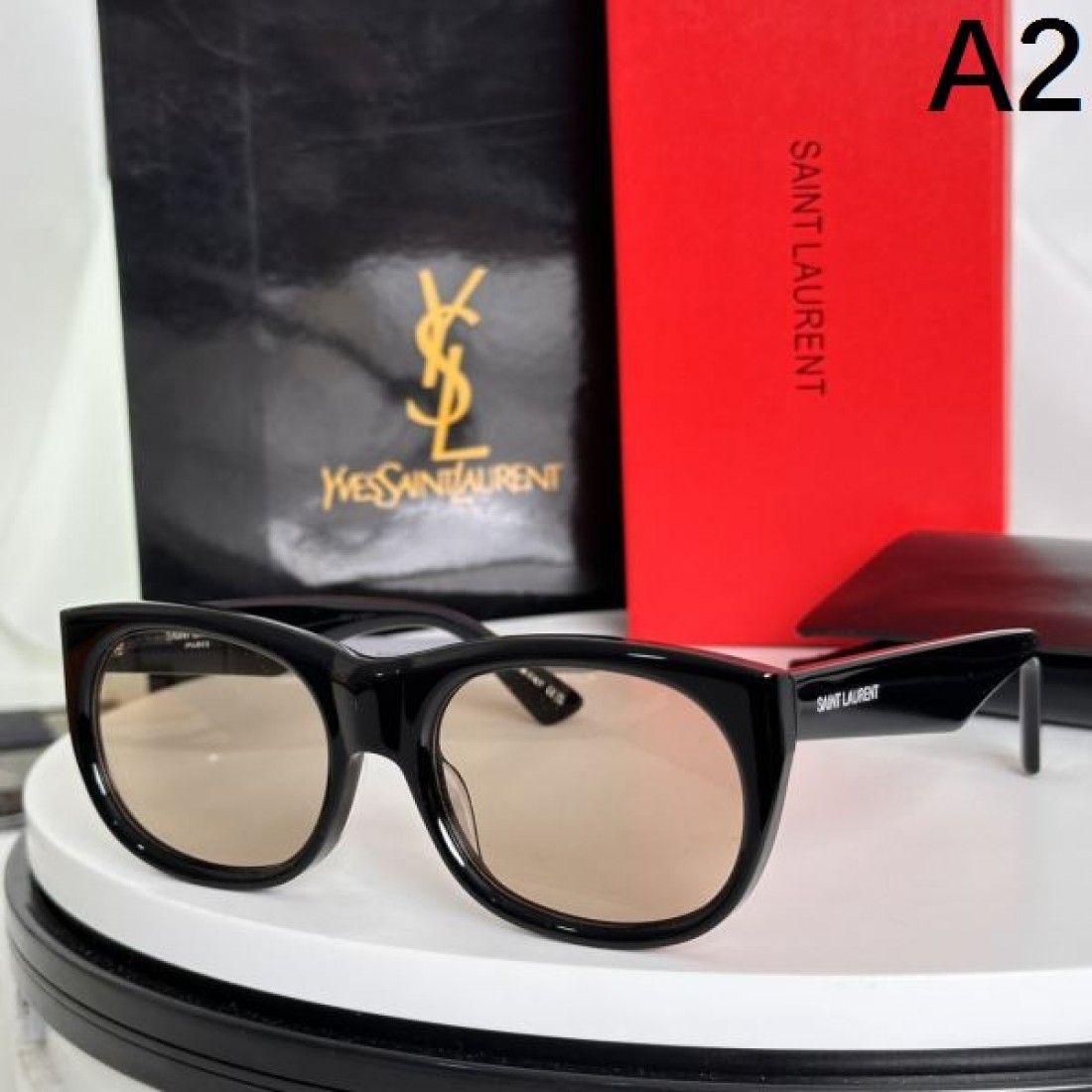 都会的な YSL イヴ サンローラン コピー サングラス 洗練の佇まい