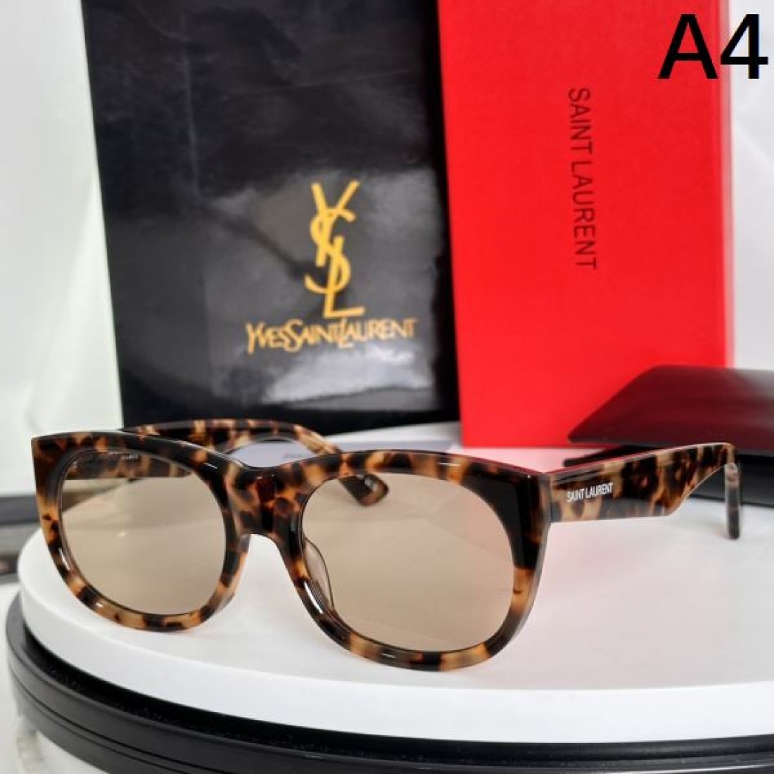 都会的な YSL イヴ サンローラン コピー サングラス 洗練の佇まい