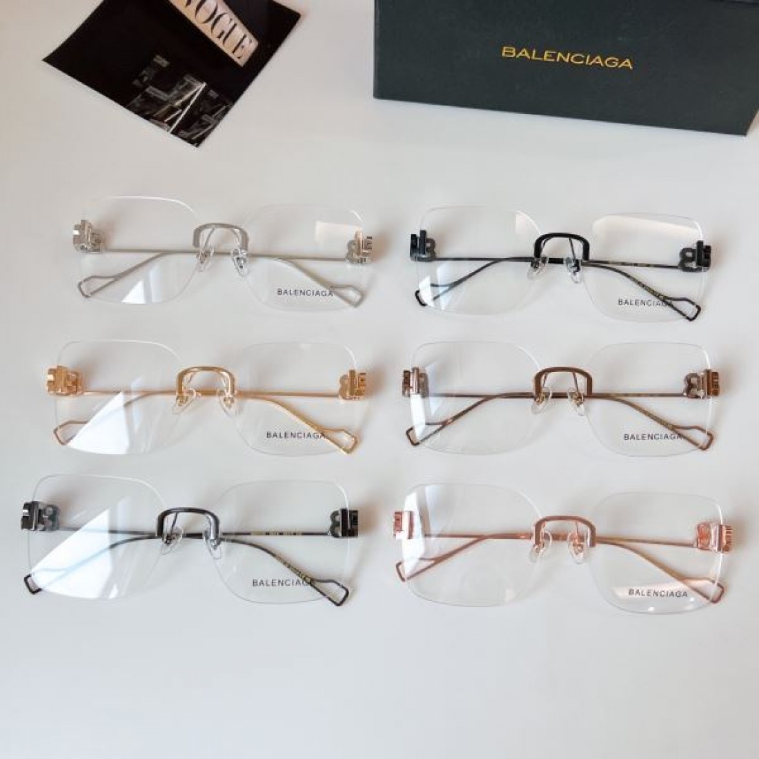 上品 透明感あふれる BALENCIAGA バレンシアガ スーパーコピー 透明サングラス 