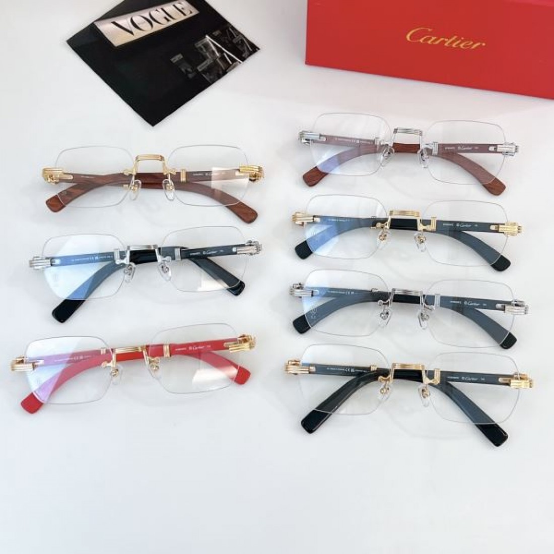 輝きを放つ カルティエ コピー 透明サングラス CARTIER 贅沢な