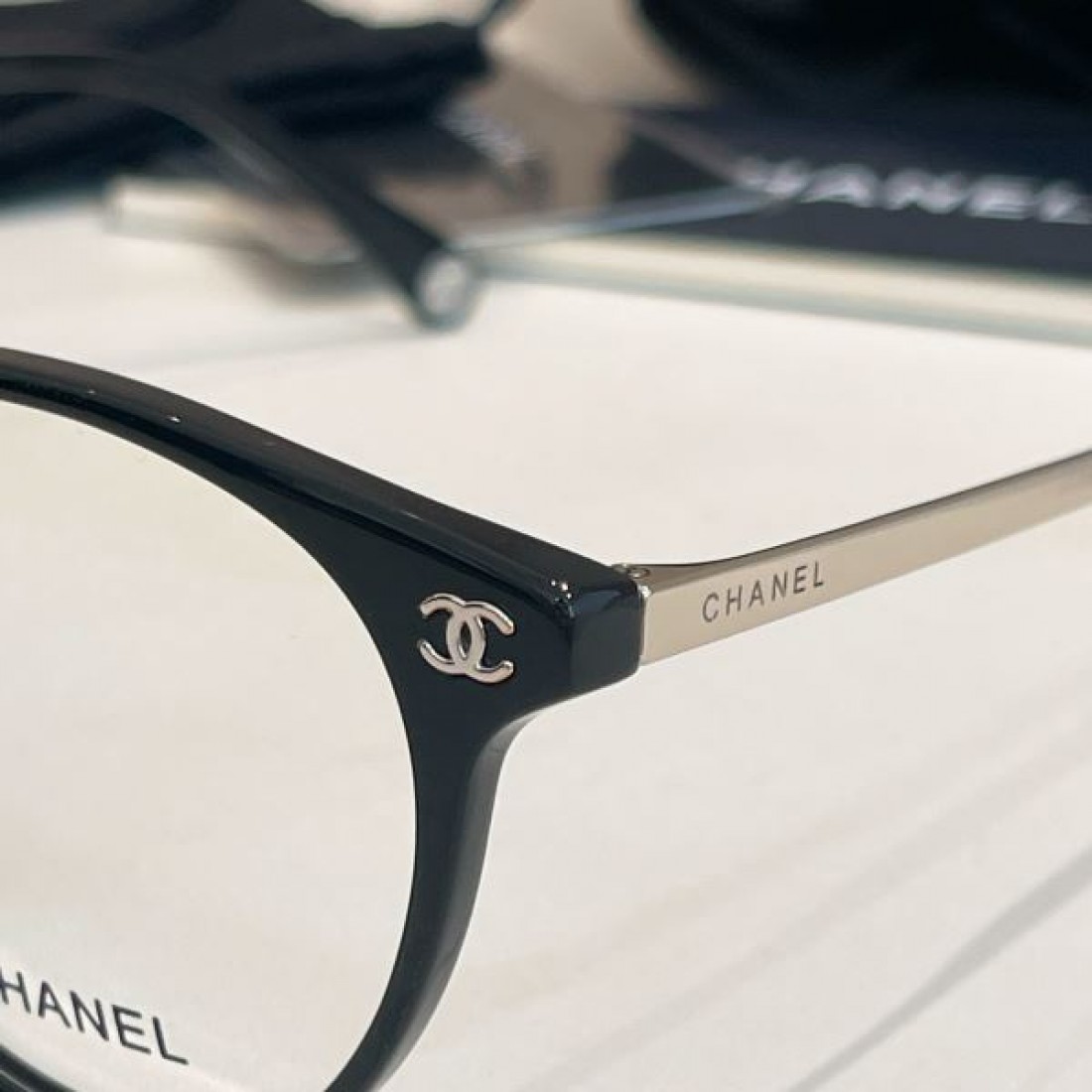 エレガント 可憐な CHANEL シャネル コピー 透明サングラス 