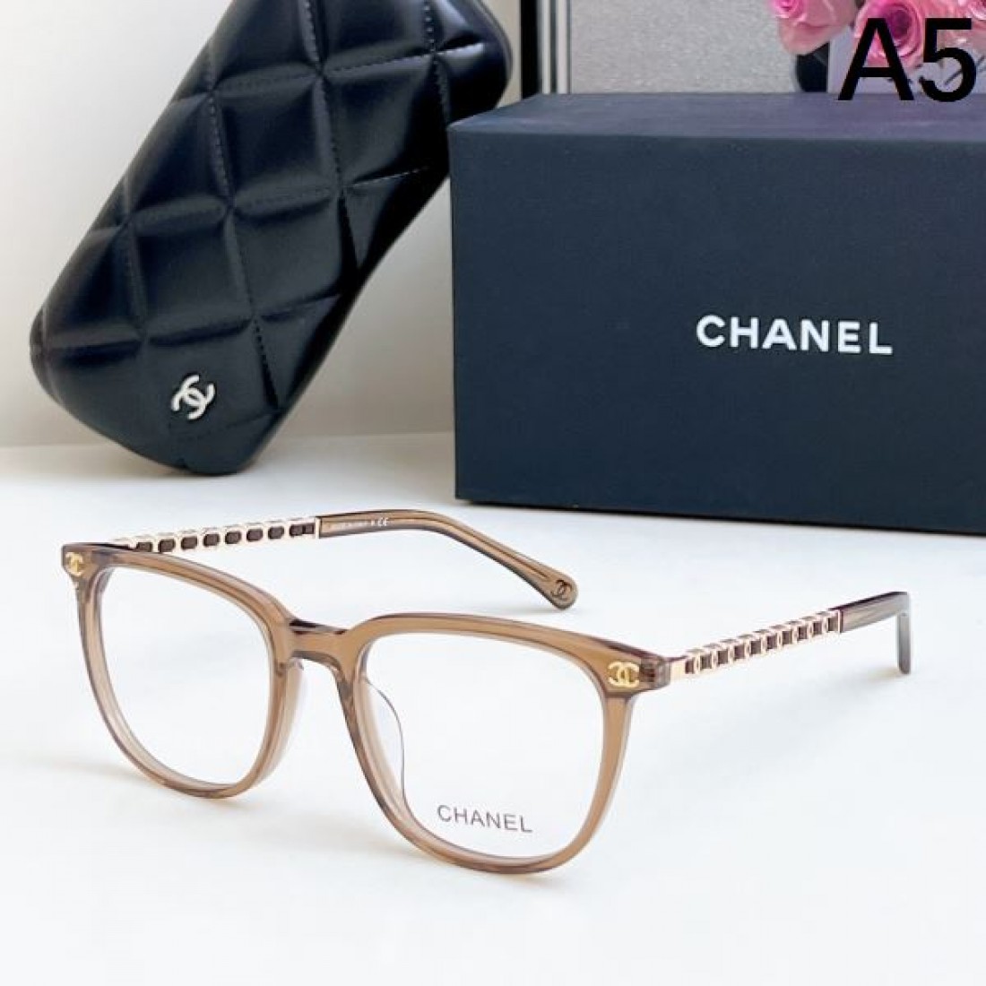 CHANEL シャネル コピー 透明サングラス 鮮やか 立体感のある 