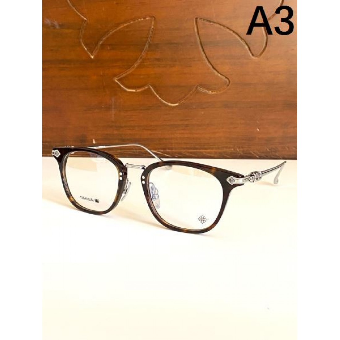 華やか 精巧な クロムハーツ コピー 透明サングラス CHROME HEARTS