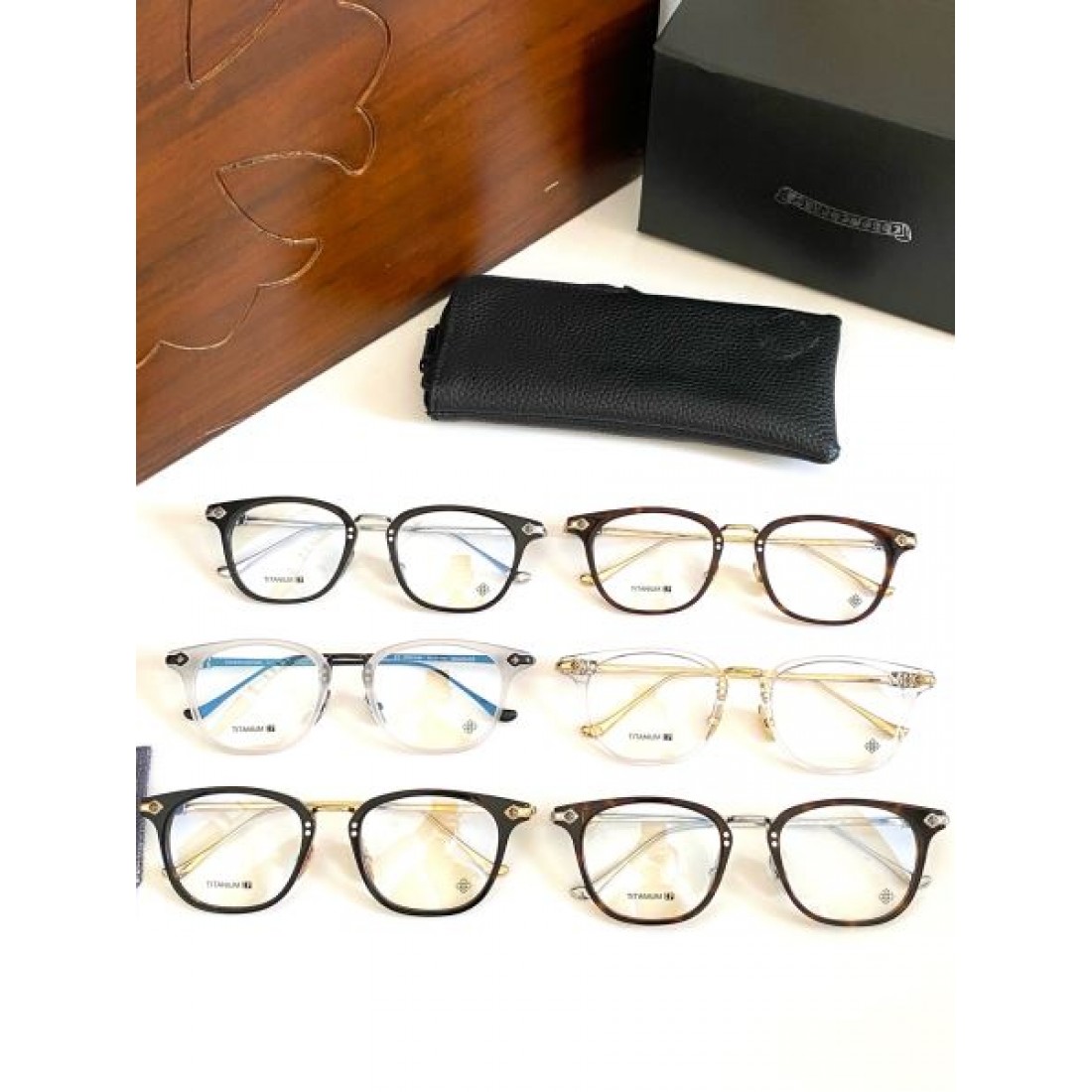 華やか 精巧な クロムハーツ コピー 透明サングラス CHROME HEARTS