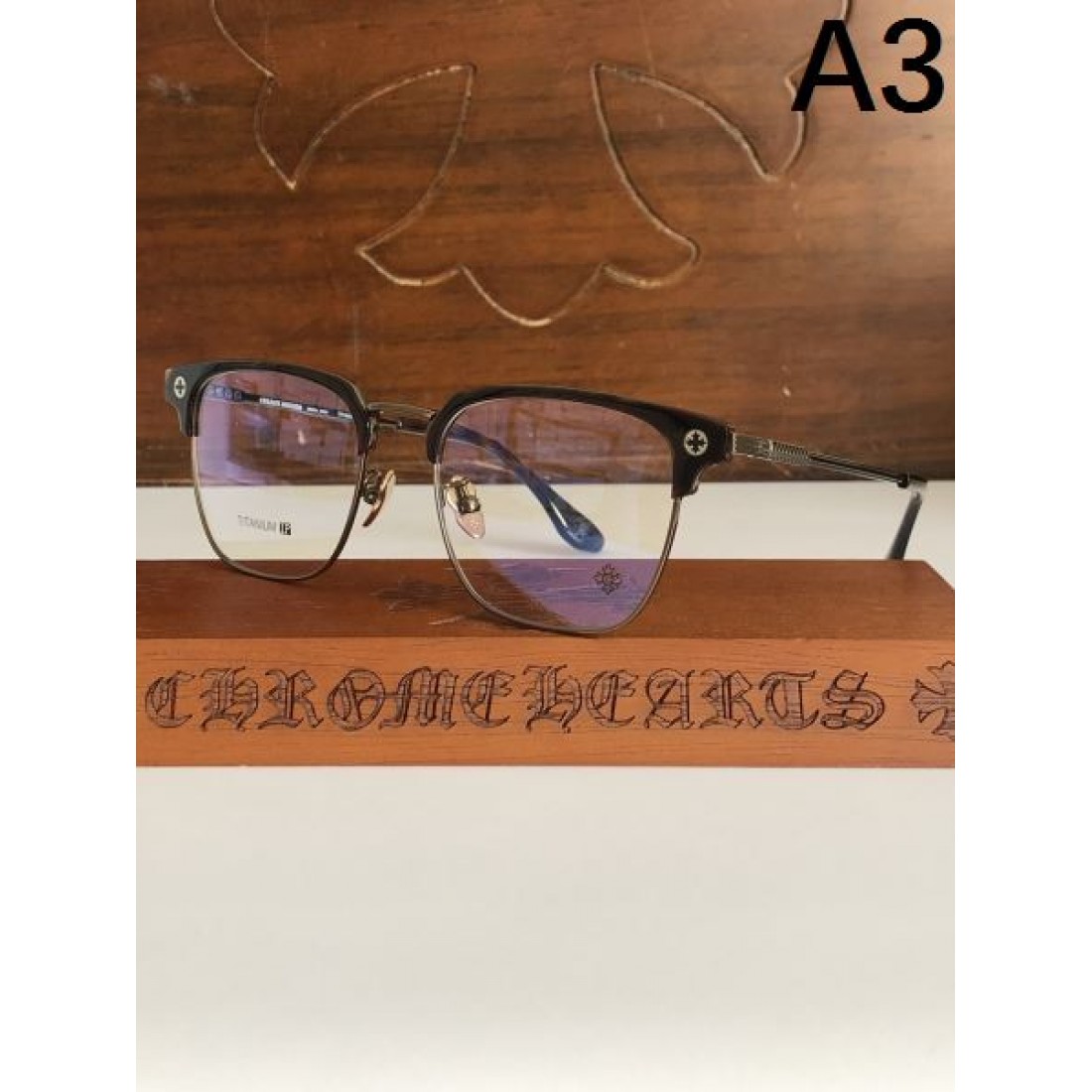 CHROME HEARTS 独創的で魅惑的な クロムハーツ コピー 透明サングラス