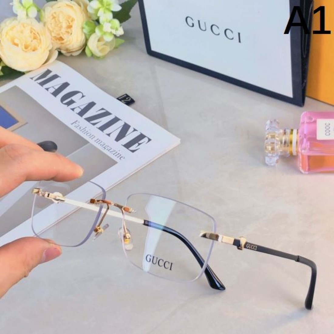 目を惹く鮮烈なスタイルで GUCCI グッチ コピー 透明サングラス