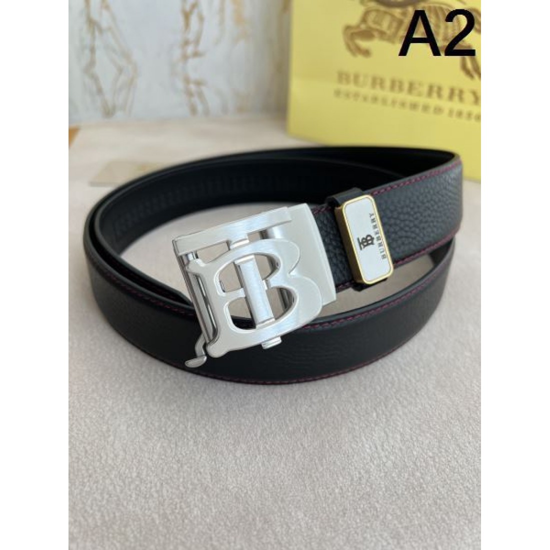 バーバリー スーパーコピー ベルト 気品 BURBERRY 機能性を備え