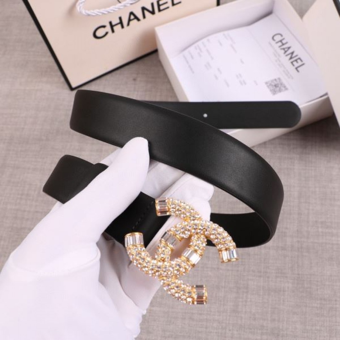 存在感のある CHANEL シャネル コピーベルト 洗練された魅力