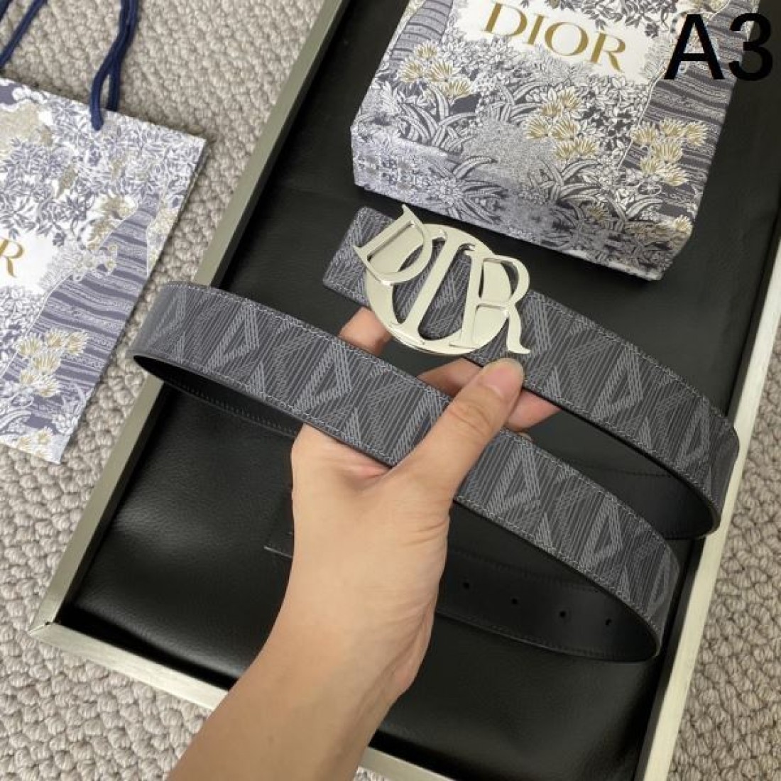 高級感ただよう ラグジュアリーな DIOR ディオール スーパーコピー ベルト