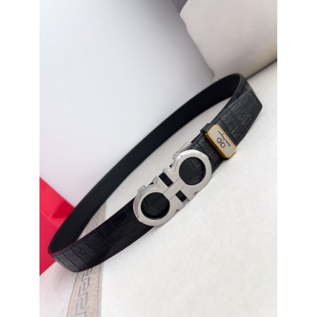 シンプルなデザインの FERRAGAMO サルヴァトーレ スーパー コピー ベルト 上品 