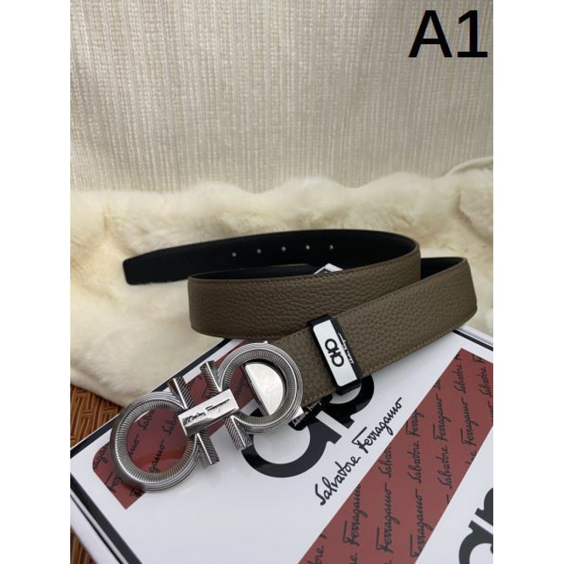 存在感抜群 魅力が光る サルヴァトーレ スーパー コピー ベルト FERRAGAMO