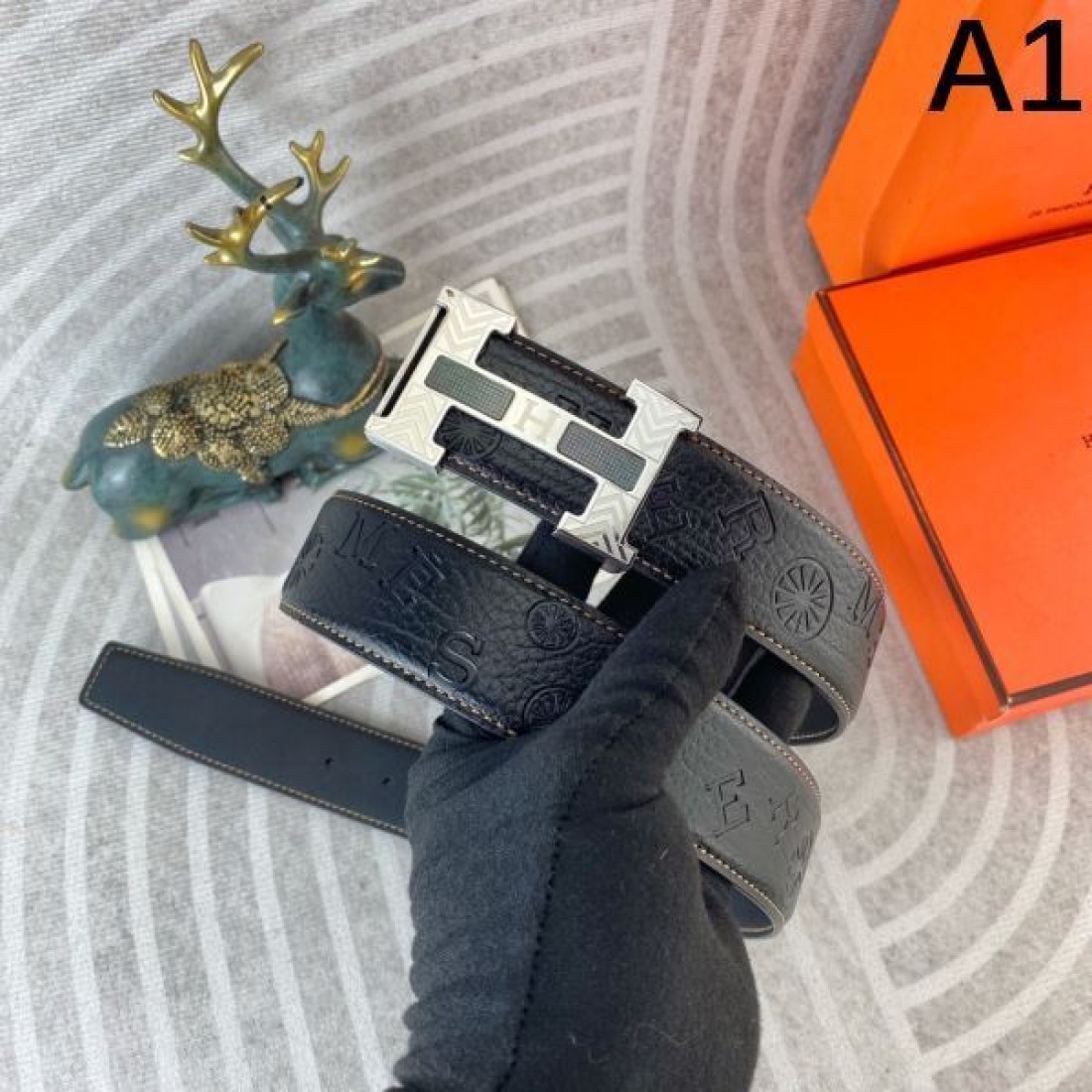 上質な雰囲気の HERMES エルメス コピー ベルト 洗練