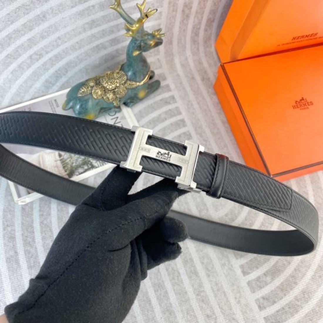 HERMES エルメス コピー ベルト 高級感あふれる 上品 