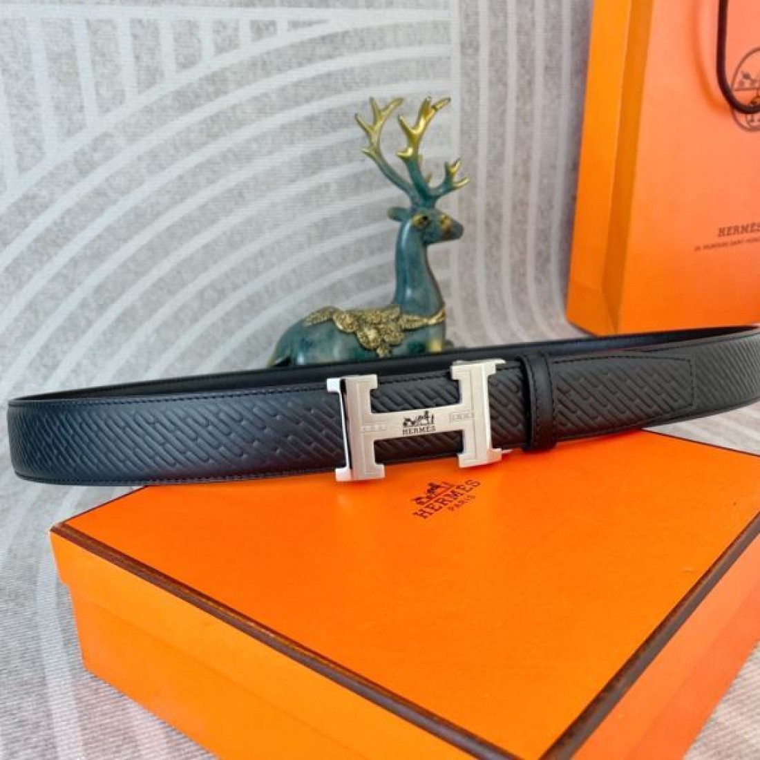 HERMES エルメス コピー ベルト 高級感あふれる 上品 