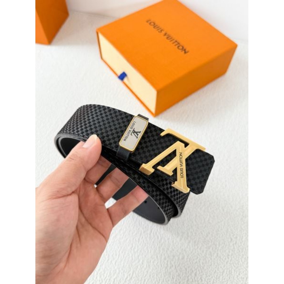 クラシックな 柔らかい 快適な LOUIS VUITTON ルイヴィトン コピー ベルト