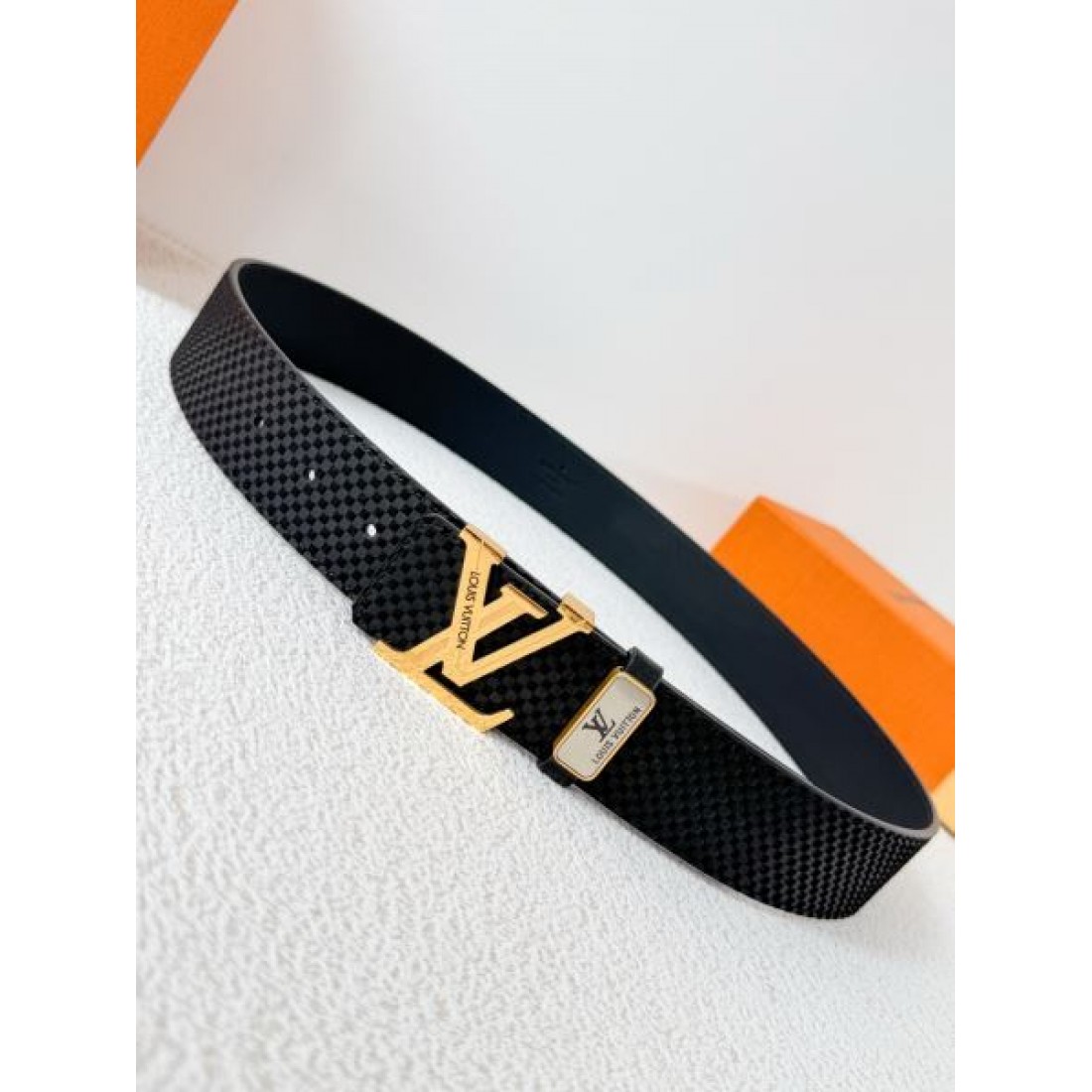 クラシックな 柔らかい 快適な LOUIS VUITTON ルイヴィトン コピー ベルト