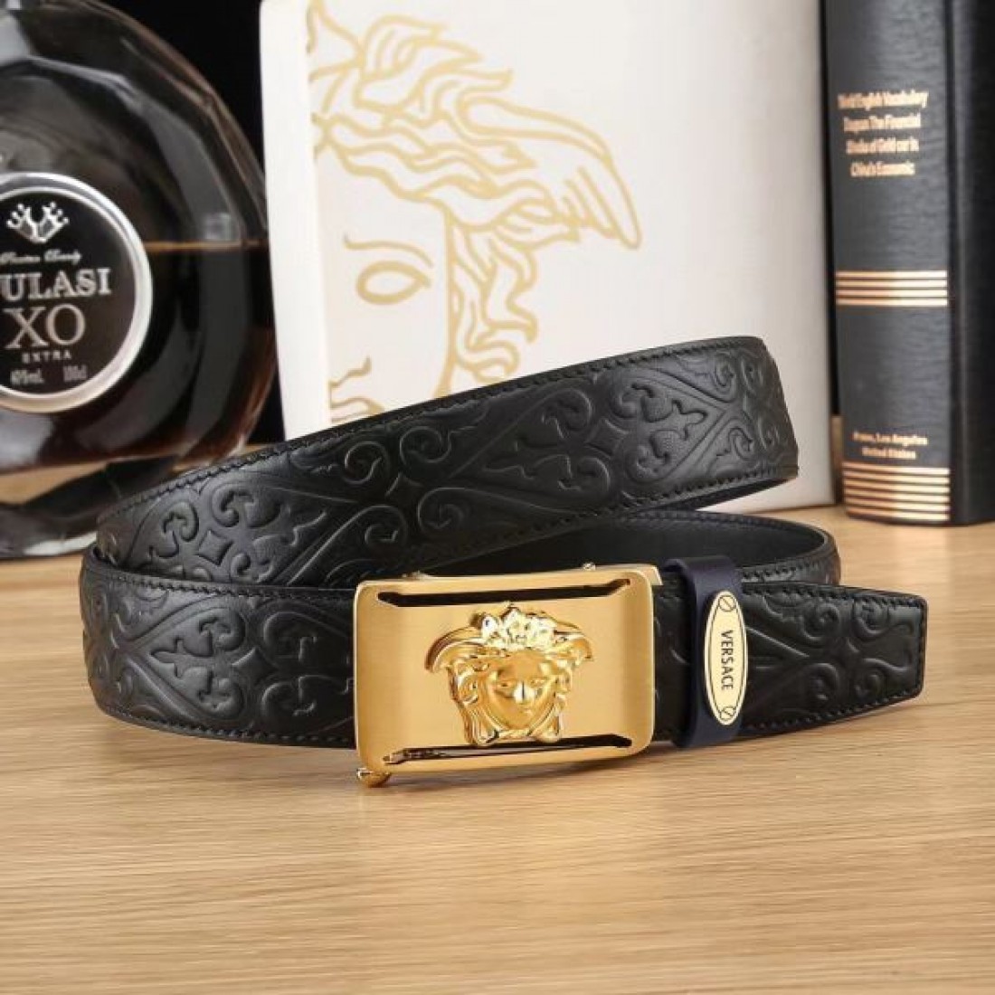 クラシックな 上品な VERSACE ヴェルサーチェ コピー ベルト