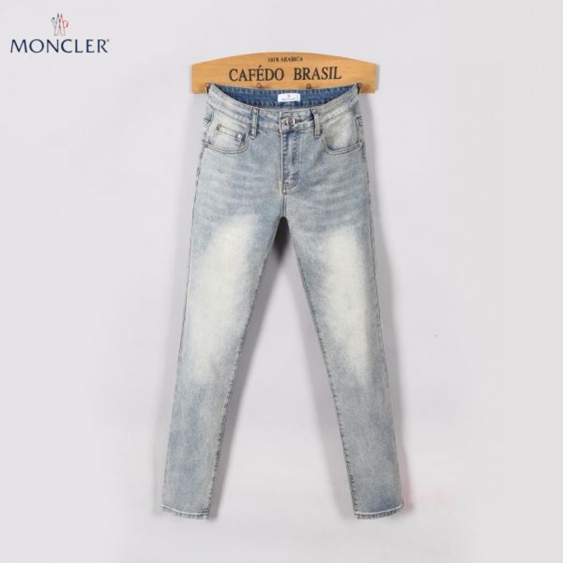人気沸騰中！おしゃれ新品！MONCLER モンクレール コピー ジーパン 大人可愛い