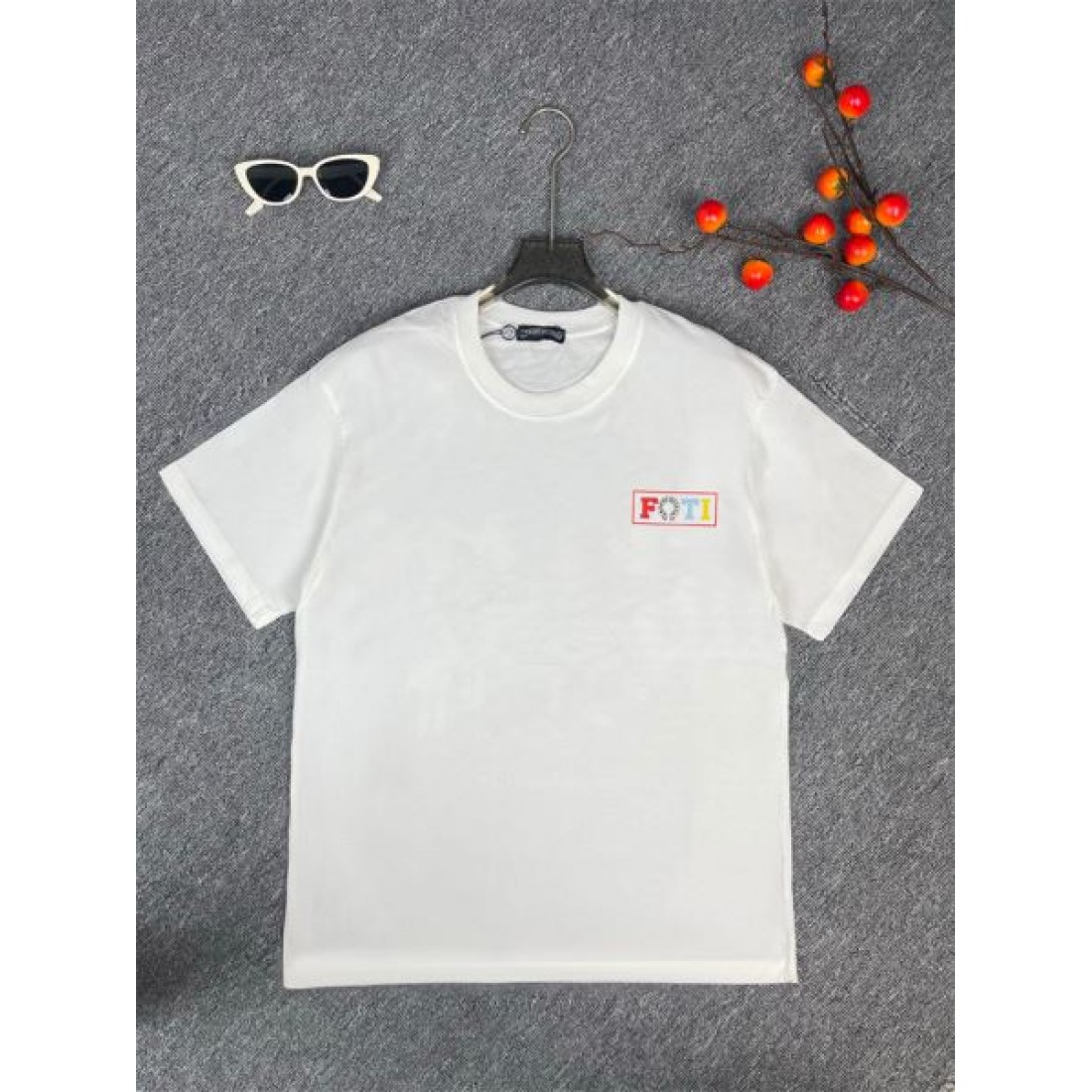 反骨精神あふれる CHROME HEARTS クロムハーツ スーパーコピー 半袖Tシャツ ストリート