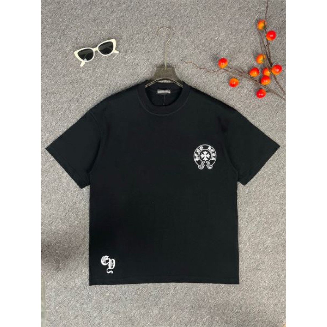 CHROME HEARTS クロムハーツ スーパーコピー 半袖Tシャツ ラグジュアリーで個性際立つ