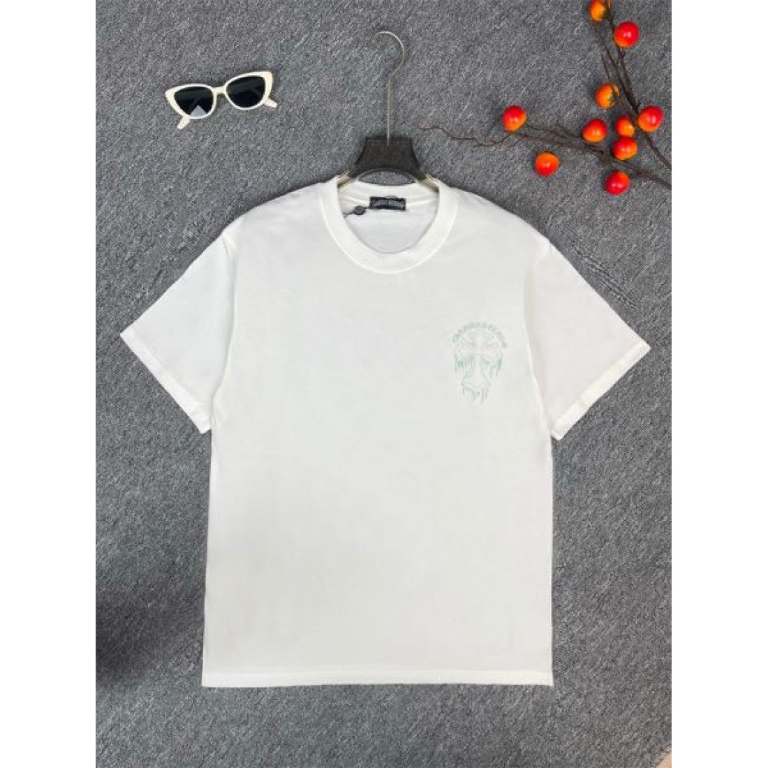 洗練された中に男らしさ漂う クロムハーツ スーパーコピー 半袖Tシャツ CHROME HEARTS