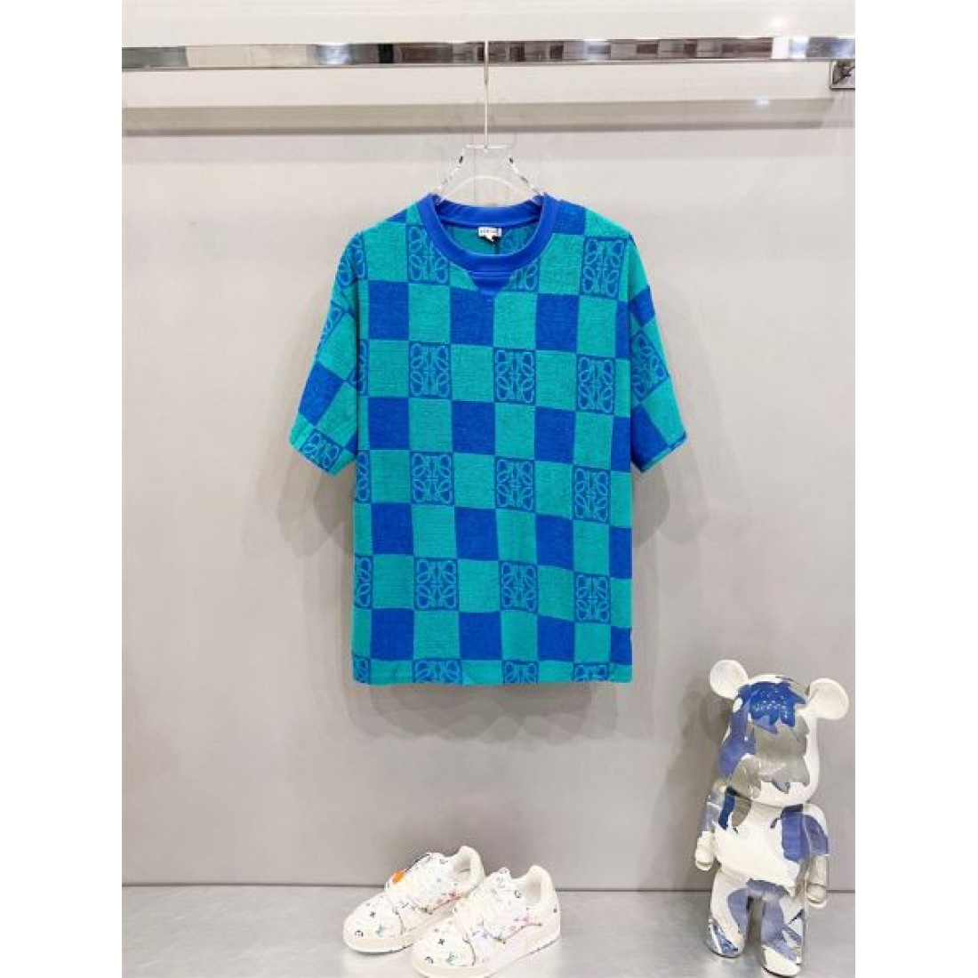 シックでクリエイティブな LOEWE ロエベ コピー 半袖Tシャツ 軽やかな