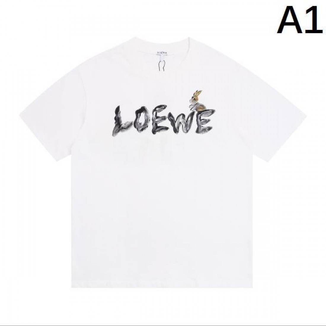 LOEWE 大胆でアーティスティックな ロエベ コピー 半袖Tシャツ 個性的