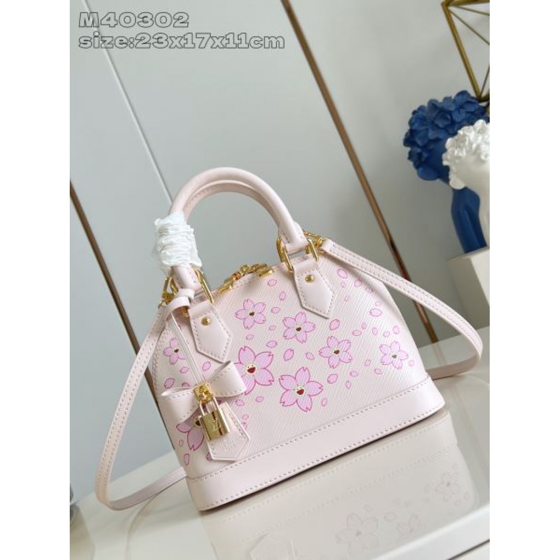 タイムレスでスタイリッシュな LOUIS VUITTON ルイヴィトン 偽物 トートバッグ