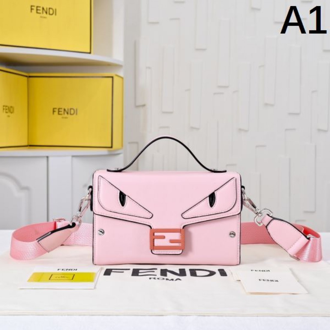 エレガントで実用的な FENDI フェンデイ コピー トートバッグ で差をつける