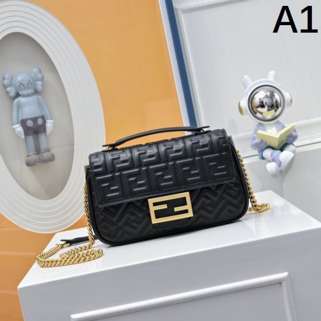 斬新で FENDI フェンデイ 偽物 ショルダーバッグ ラグジュアリーな