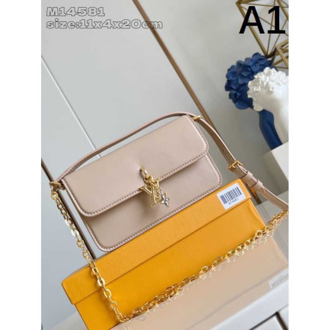 落ち着いた 色合いが魅力 ルイヴィトン スーパーコピー ショルダーバッグ LOUIS VUITTON