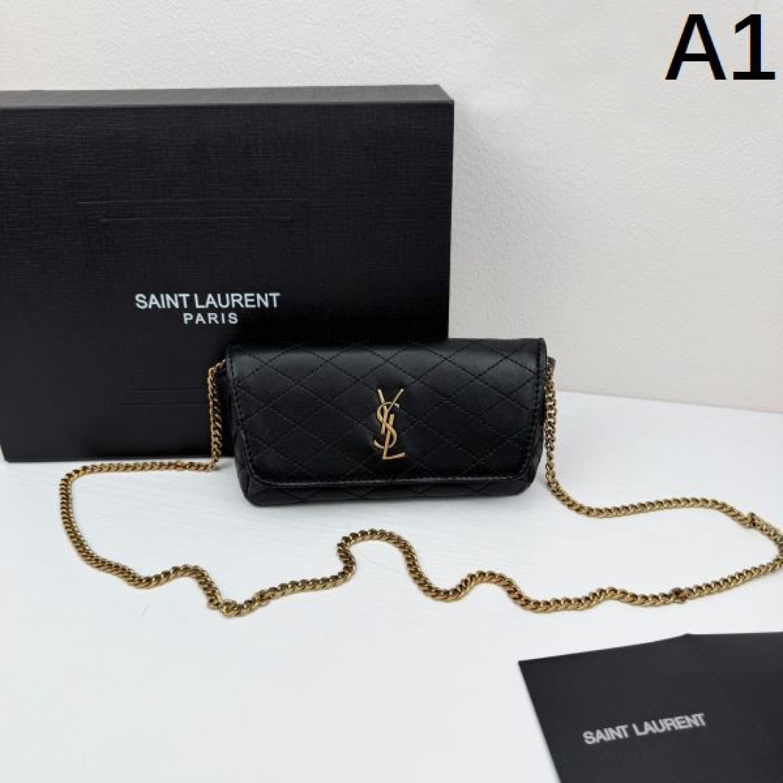 新春初売り YSL イヴ サンローラン コピー ショルダーバッグ 春の新生活にぴったり