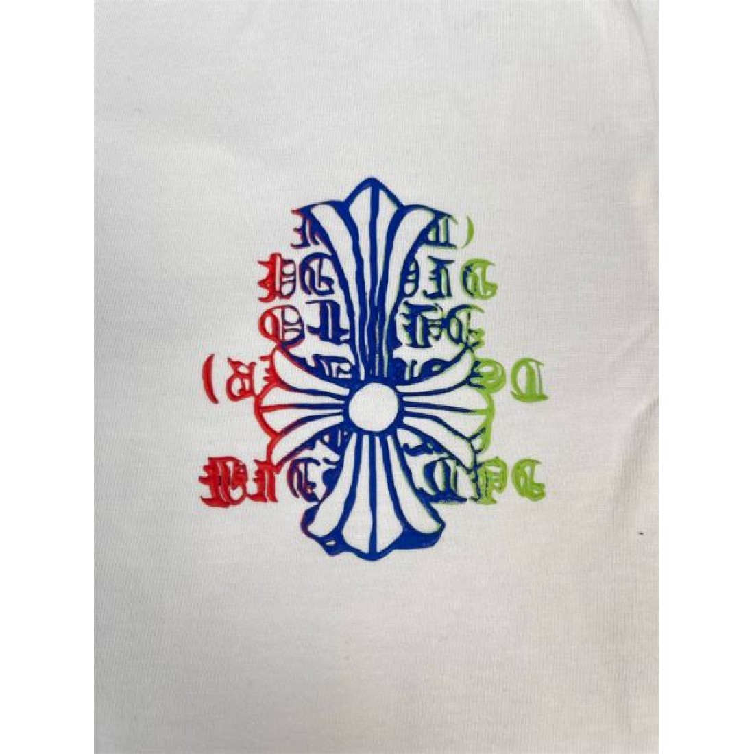 CHROME HEARTS クロムハーツ スーパーコピー 半袖Tシャツ アーティスティックで無骨