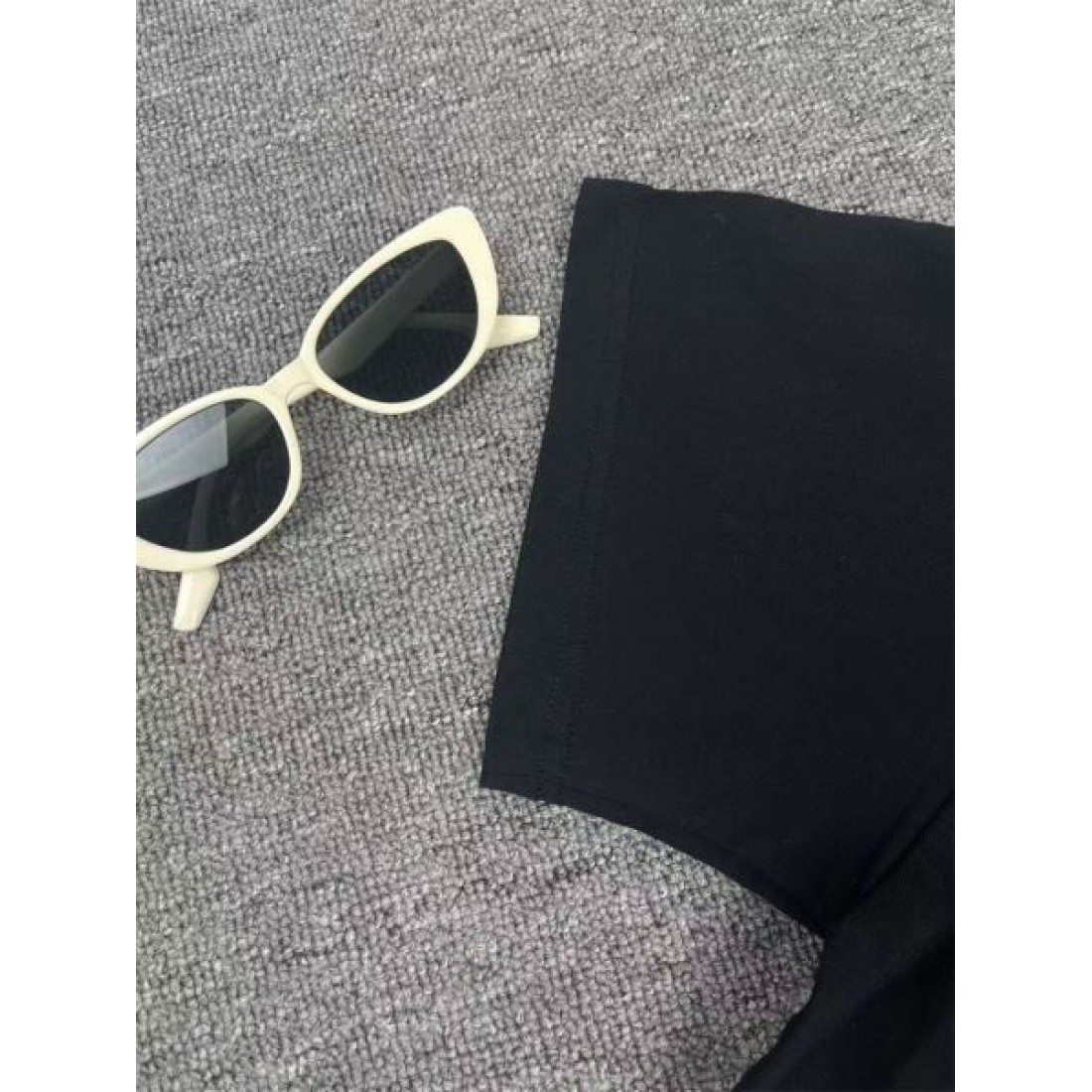 CHROME HEARTS クロムハーツ スーパーコピー 半袖Tシャツ 個性的 大胆なデザイン