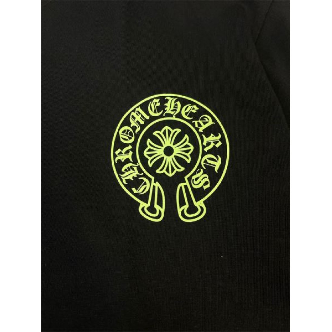 CHROME HEARTS クロムハーツ スーパーコピー 半袖Tシャツ 個性的 大胆なデザイン