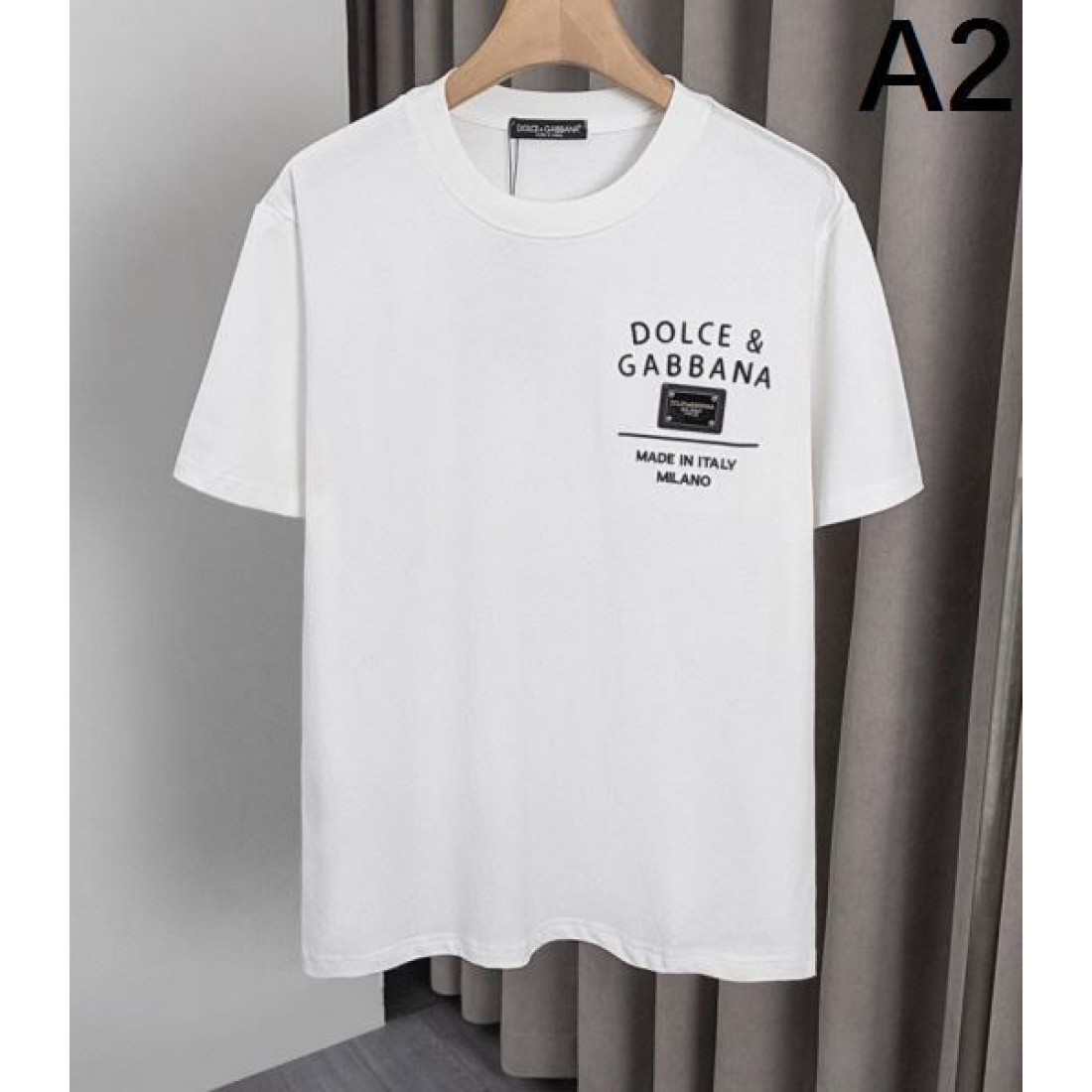 魅惑的 DOLCE＆GABBANA ドルチェ＆ガッバーナ コピー 半袖Tシャツ 存在感抜群