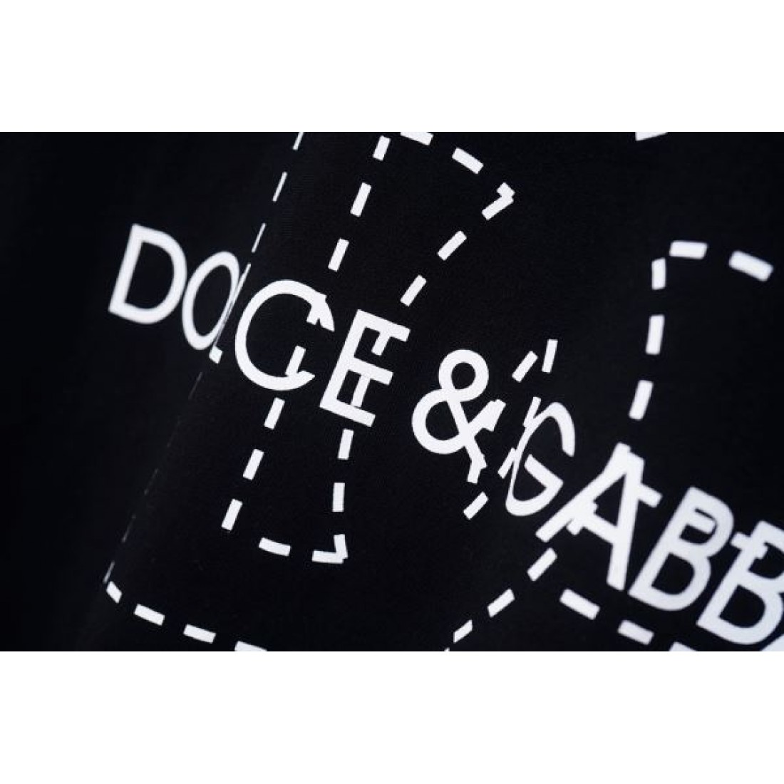 スタイリッシュで大胆な ドルチェ＆ガッバーナ コピー 半袖Tシャツ DOLCE＆GABBANA 