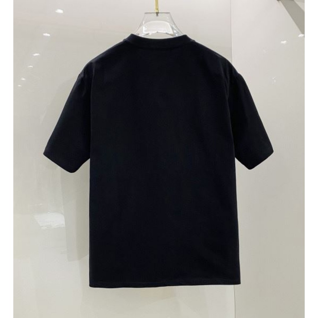 DIOR ディオール コピー 半袖Tシャツ 洗練された中に映える柔らかで