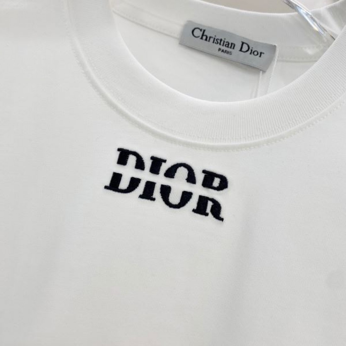軽やかでエレガントな ディオール コピー 半袖Tシャツ DIOR お洒落に
