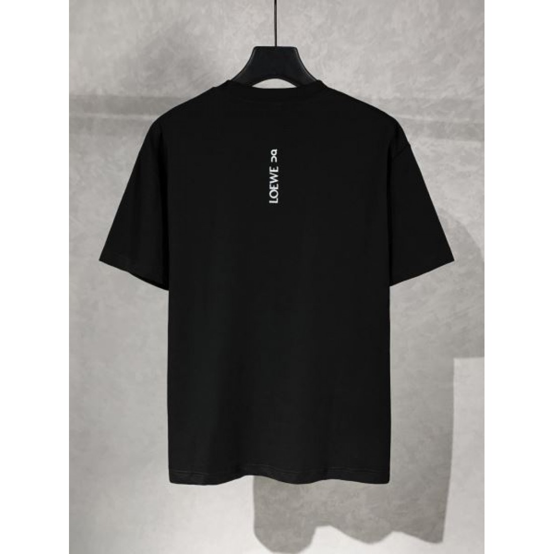 LOEWE ロエベ コピー 半袖Tシャツ 自然体で魅せる 柔らかく