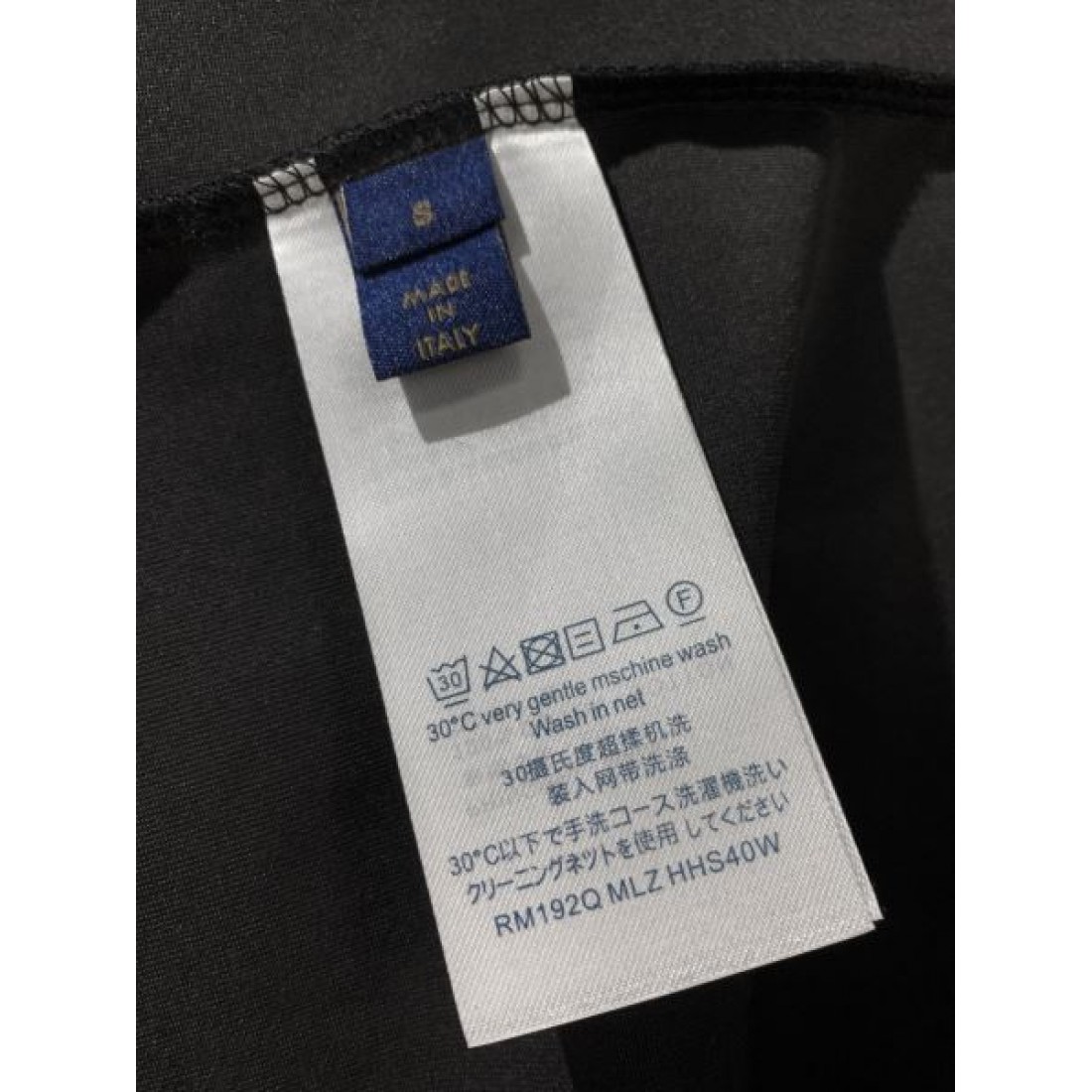 季節限定商品 LOUIS VUITTON ルイヴィトン コピー 半袖Tシャツ 最高峰の品質