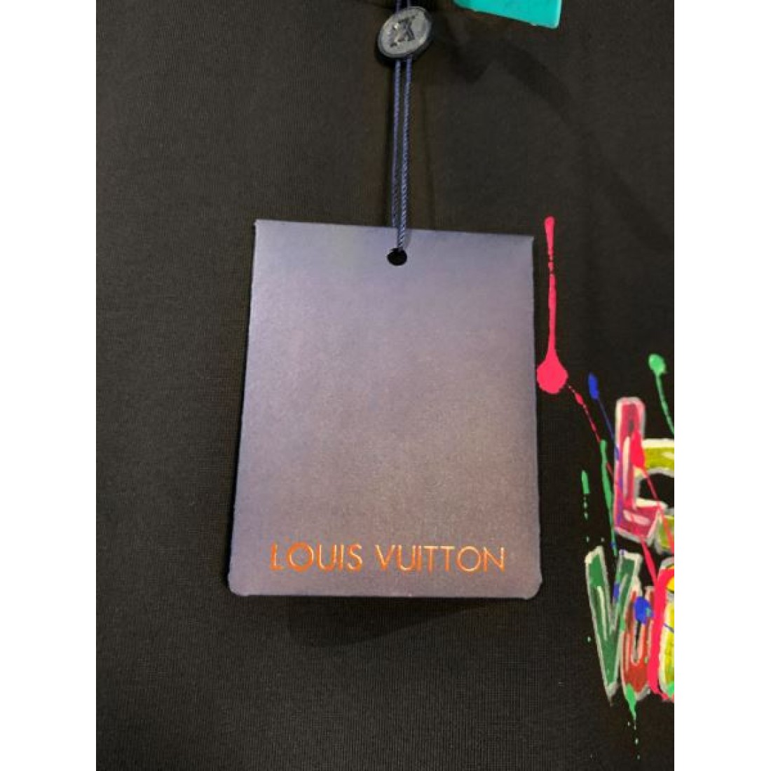 夏に映えるアイテム LOUIS VUITTON ルイヴィトン コピー 半袖Tシャツ 秋冬マストアイテム