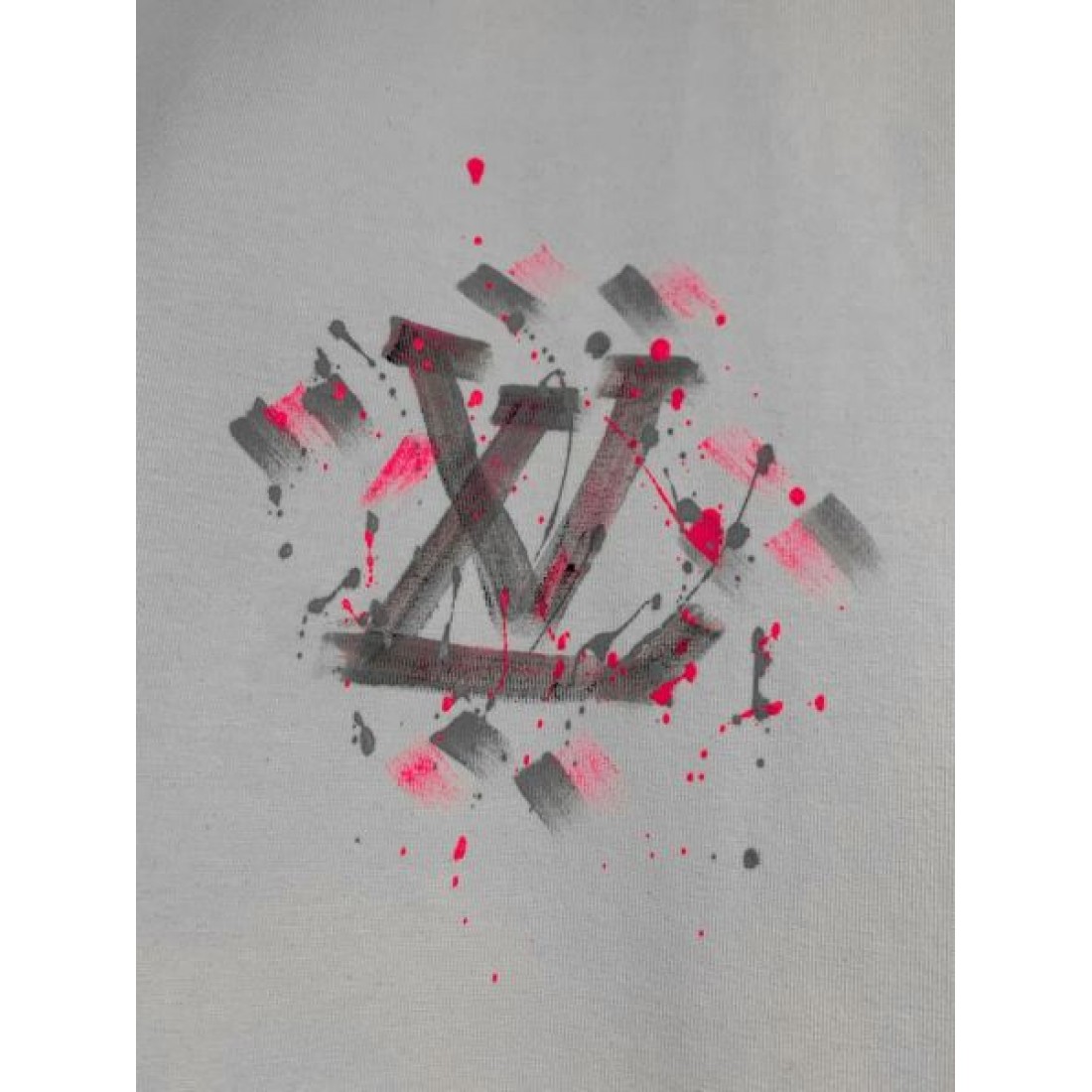 春夏新作コレクション LOUIS VUITTON ルイヴィトン コピー 半袖Tシャツ 夏に映えるアイテム