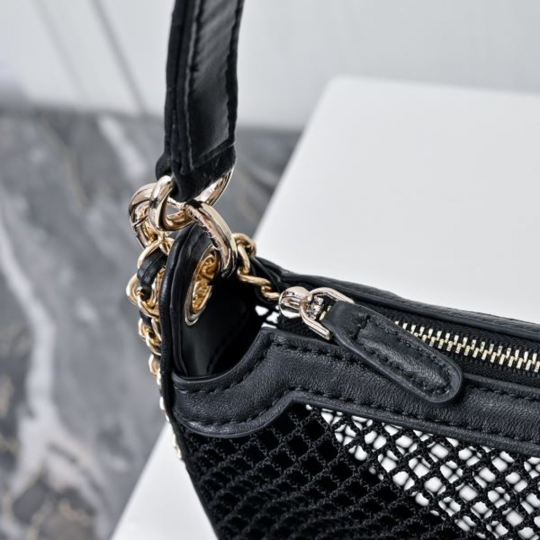 自分へのご褒美に CHANEL シャネル コピー トートバッグ ギフトにも最適