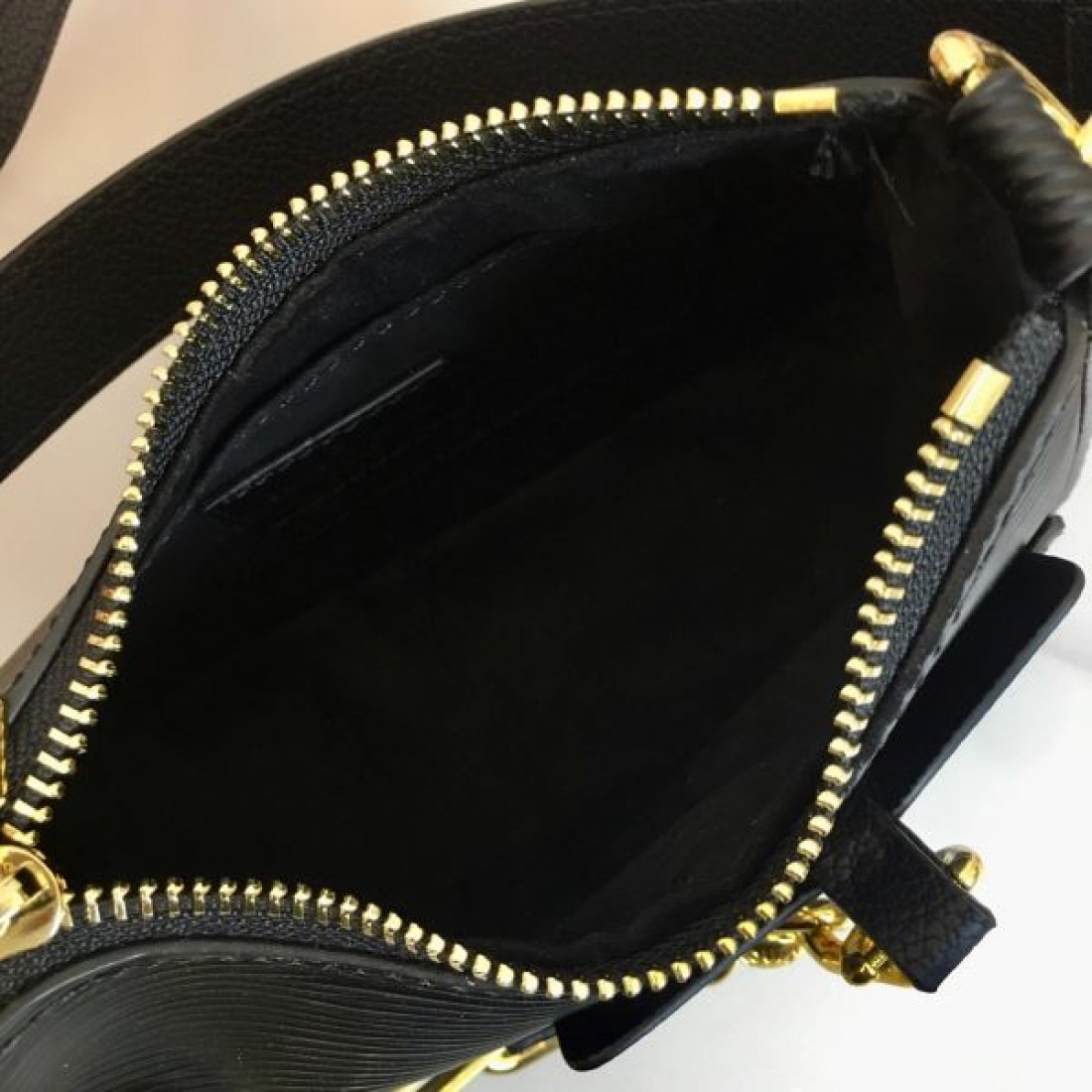 上質 都会的な ルイヴィトン スーパーコピー トートバッグ LOUIS VUITTON