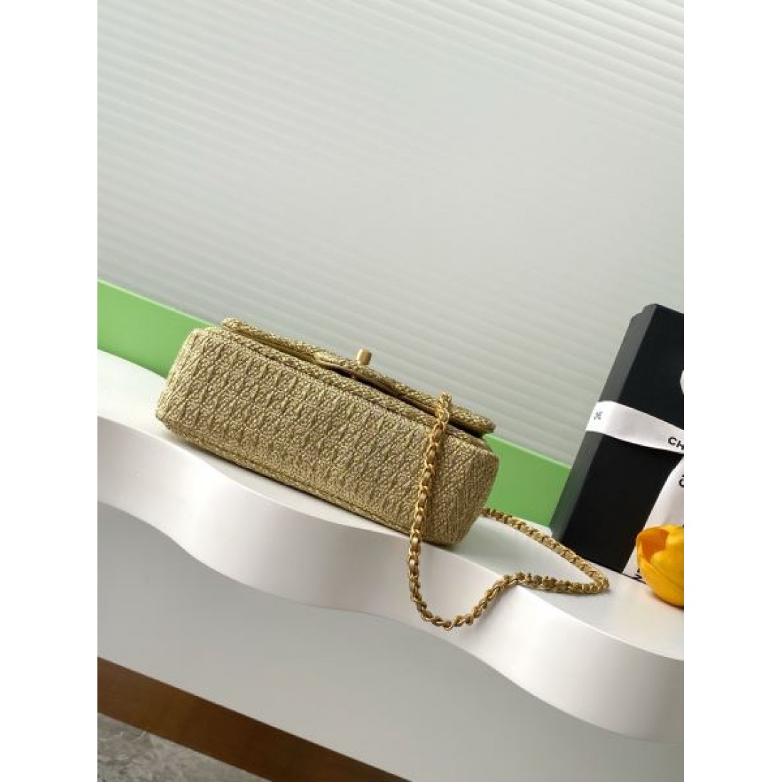 CHANEL シャネル スーパーコピー ショルダーバッグ 気品 柔らかさ