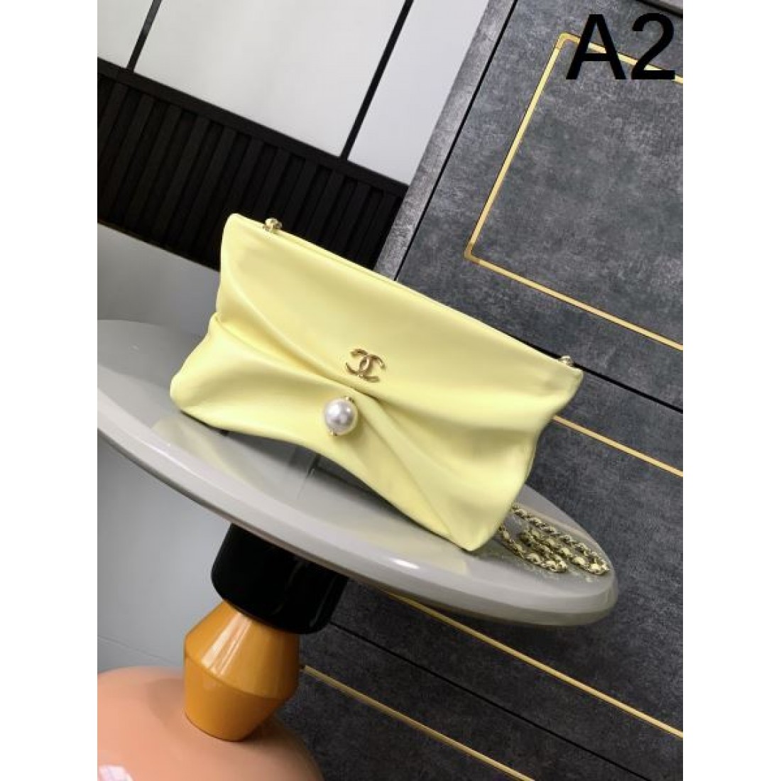 華やか CHANEL シャネル コピーショルダーバッグ モード感溢れる