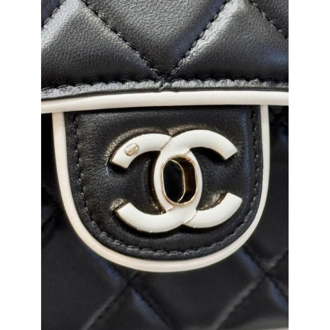クラシック 魅惑的な シャネル コピーショルダーバッグ CHANEL