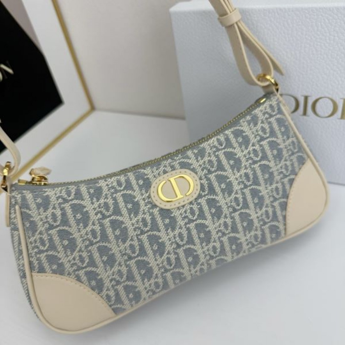 繊細 洗練された DIOR ディオール コピーショルダーバッグ