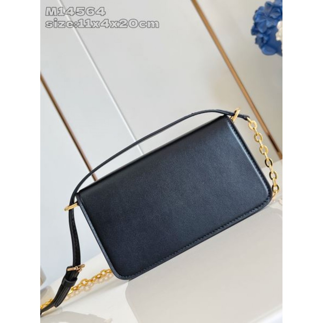 落ち着いた 色合いが魅力 ルイヴィトン スーパーコピー ショルダーバッグ LOUIS VUITTON